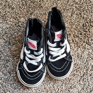 Boys Van's shoes, size 5 (infant)